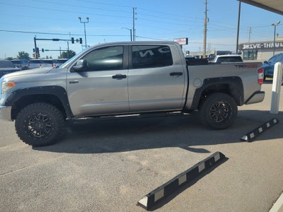 2017 Toyota Tundra 4WD SR5