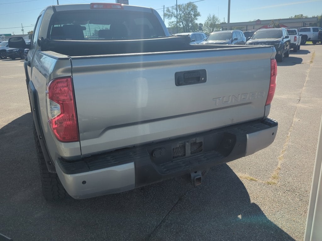 2017 Toyota Tundra 4WD SR5