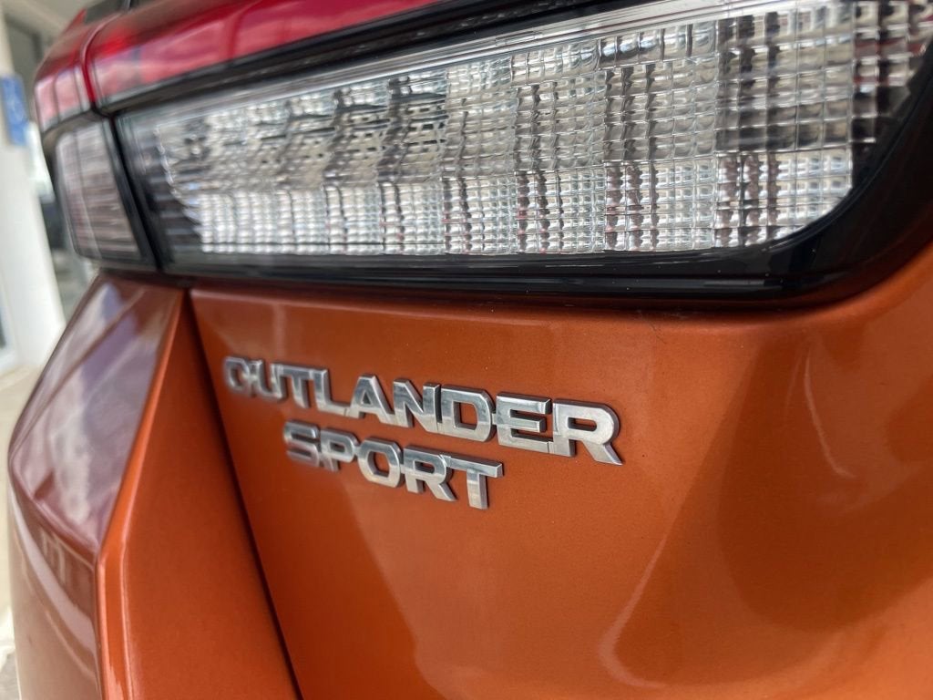2020 Mitsubishi Outlander Sport ES 2.0
