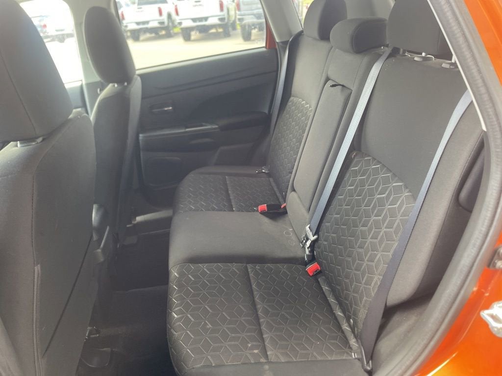 2020 Mitsubishi Outlander Sport ES 2.0