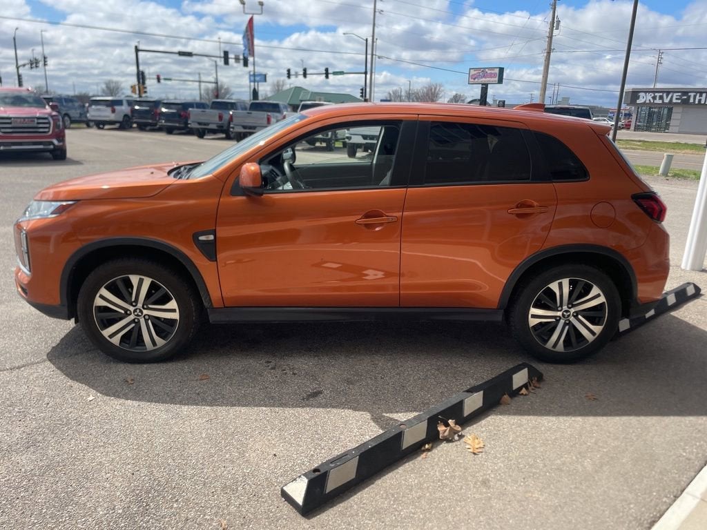 2020 Mitsubishi Outlander Sport ES 2.0