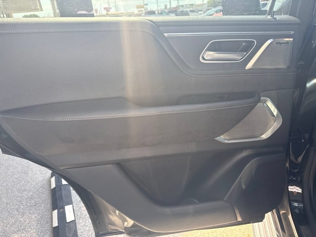 2025 INFINITI QX80 SENSORY AWD