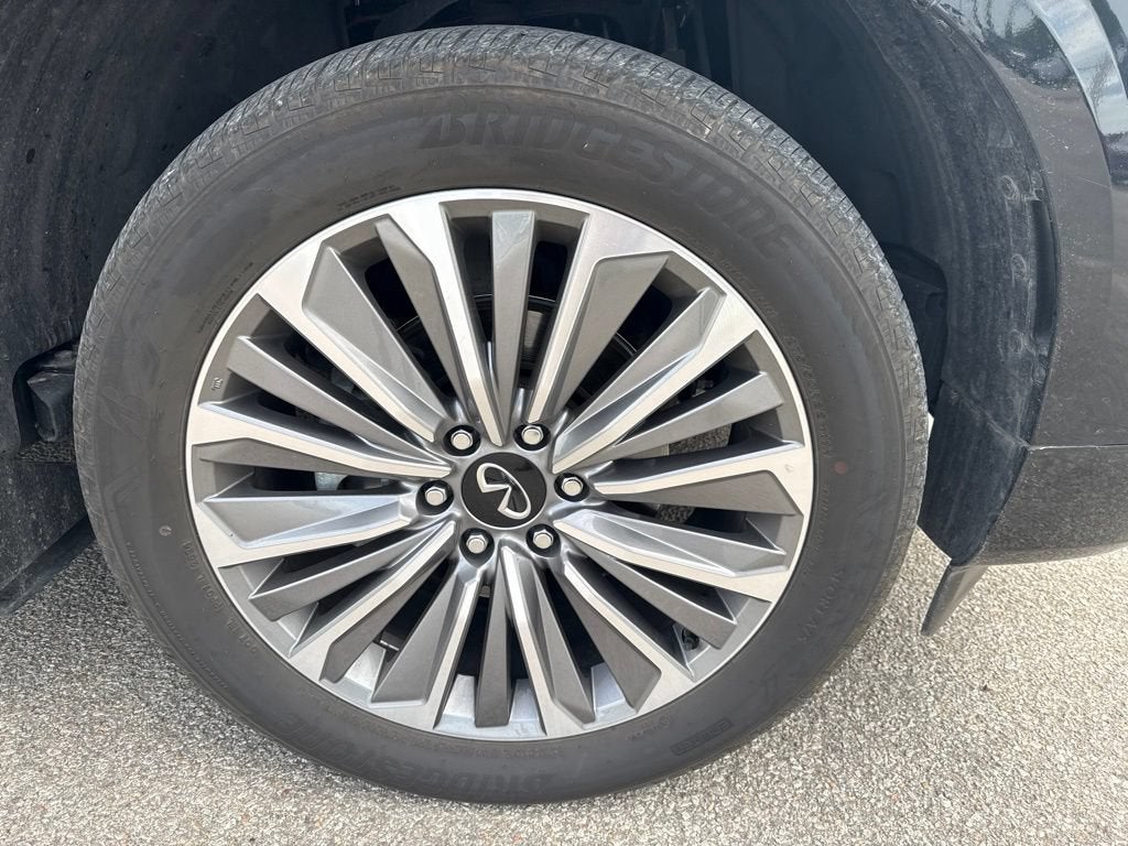 2025 INFINITI QX80 SENSORY AWD