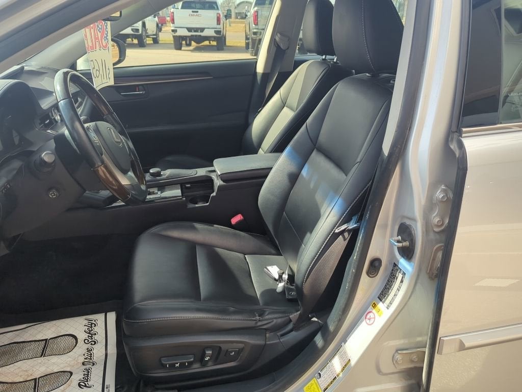 2013 Lexus ES 350 4dr Sdn