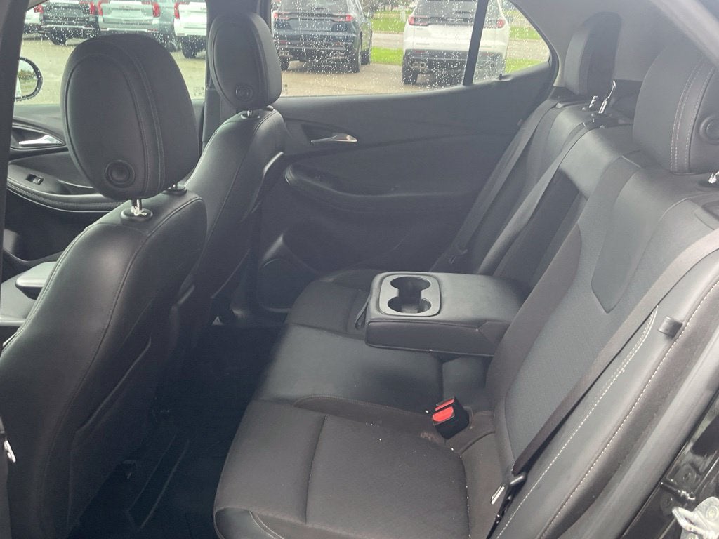 2022 Buick Encore GX Select