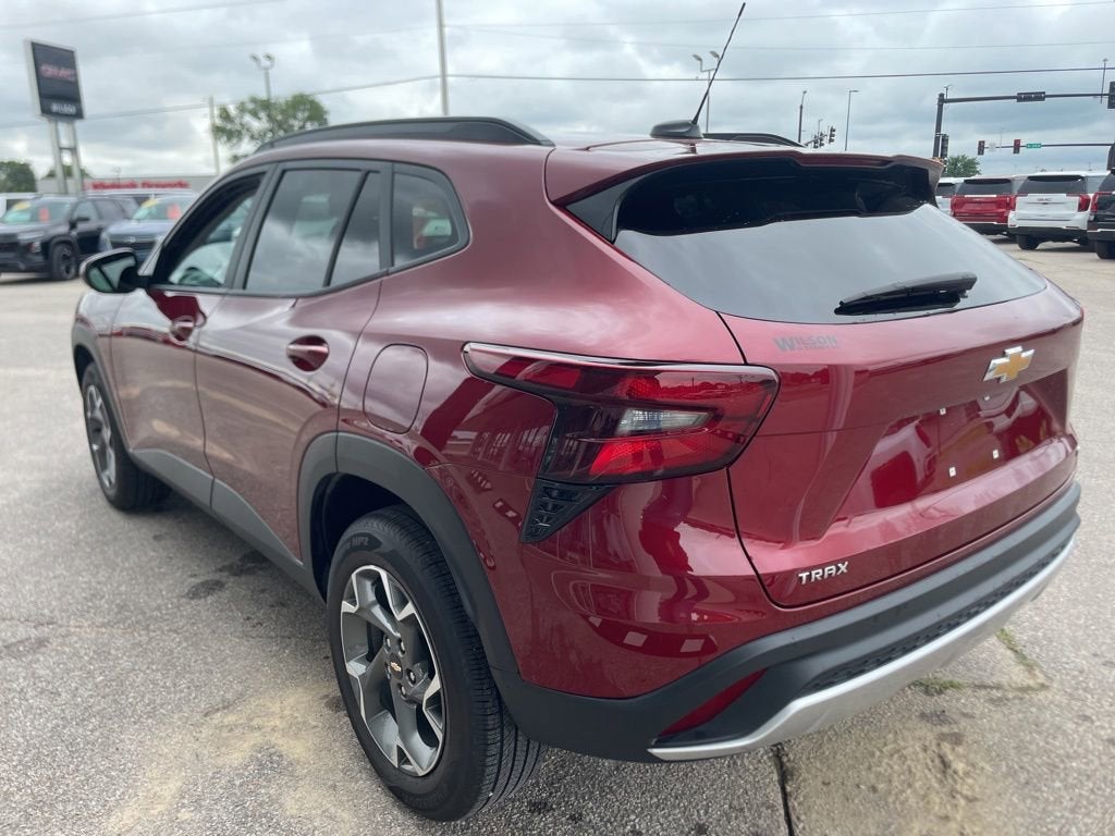 2025 Chevrolet Trax LT