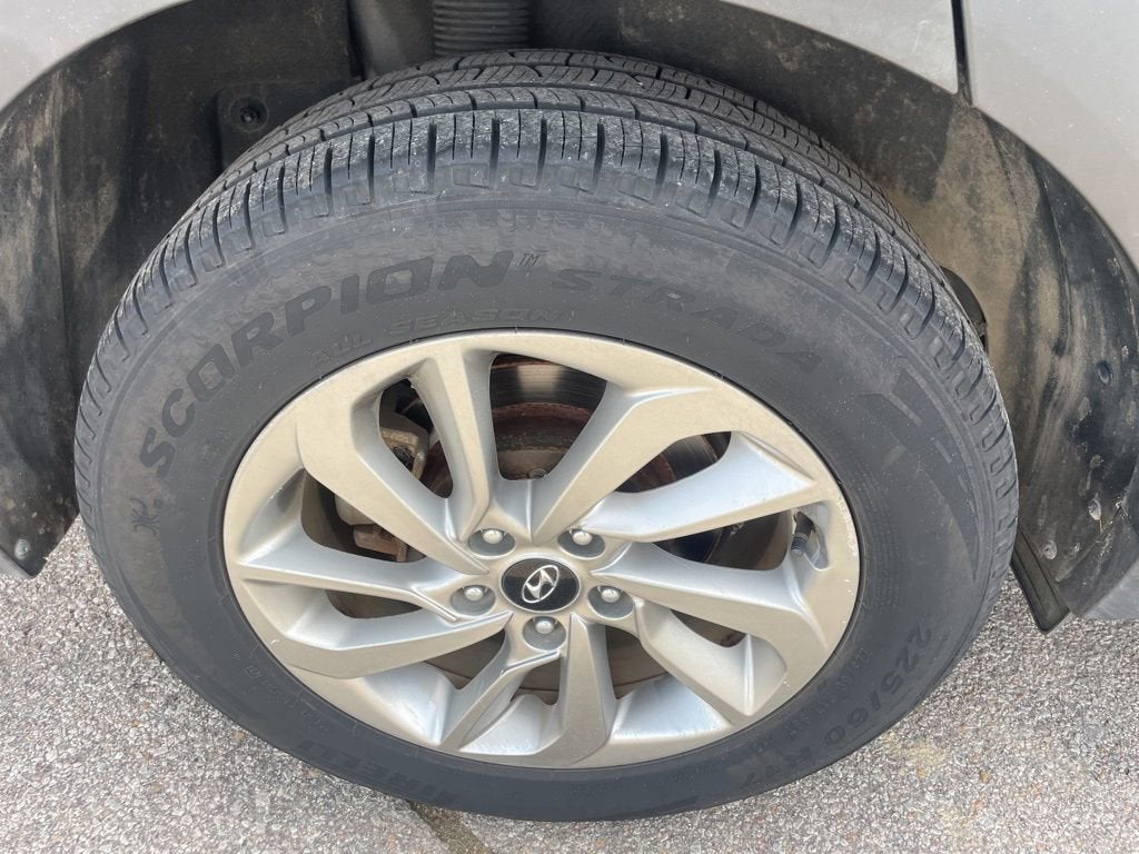 2016 Hyundai Tucson SE
