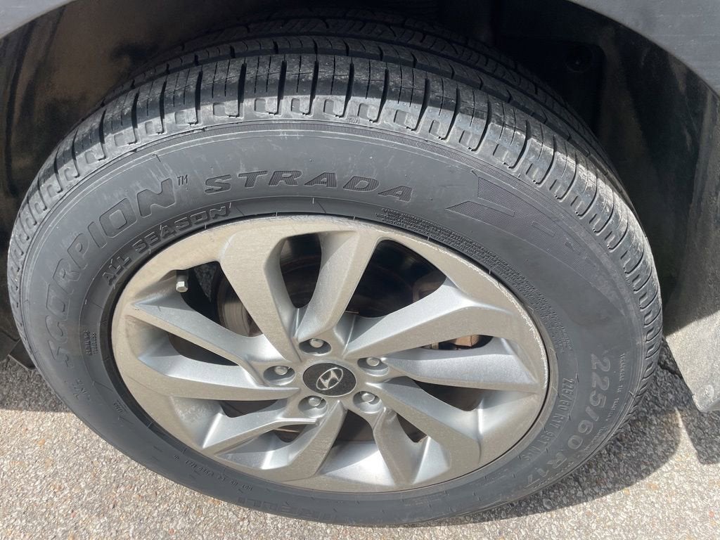 2016 Hyundai Tucson SE