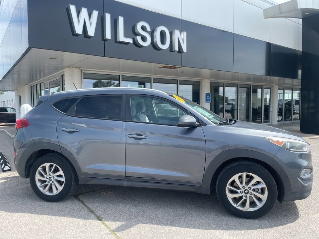 2016 Hyundai Tucson SE
