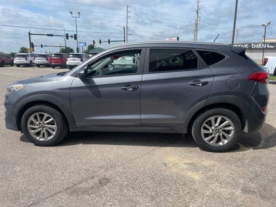 2016 Hyundai Tucson SE